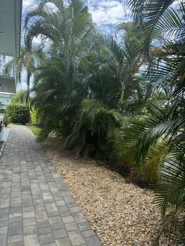 121 Wettaw Lane 115, North Palm Beach, FL 33408