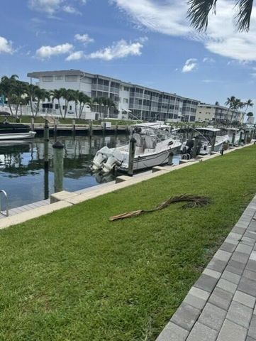 121 Wettaw Lane 115, North Palm Beach, FL 33408
