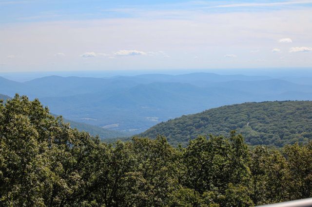 781 DEVILS KNOB LOOP, Wintergreen Resort, VA 22967
