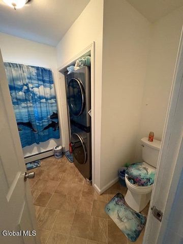 786 County Rt 24, Corinth, NY 12822