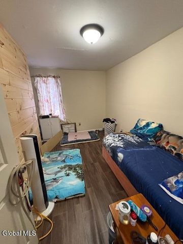 786 County Rt 24, Corinth, NY 12822