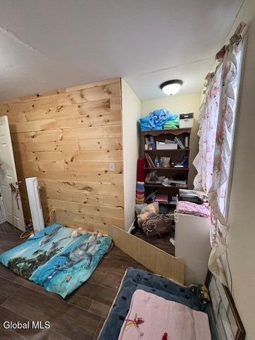 786 County Rt 24, Corinth, NY 12822