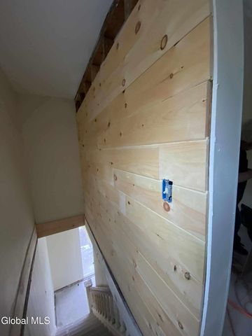 786 County Rt 24, Corinth, NY 12822