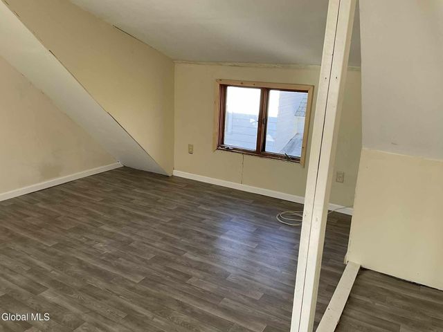 786 County Rt 24, Corinth, NY 12822