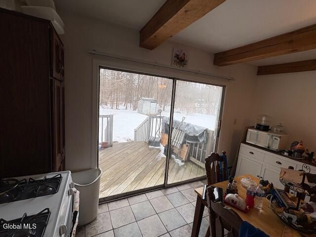 786 County Rt 24, Corinth, NY 12822