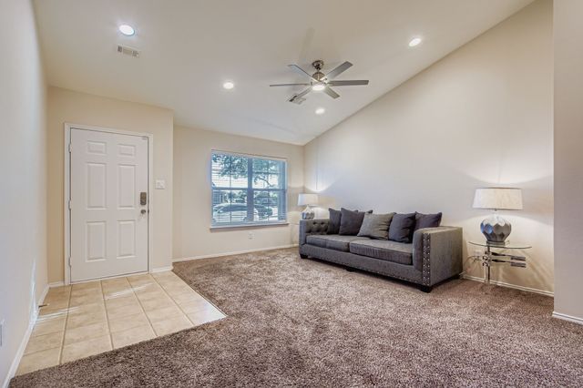 112 Patriot Parkway, Forney, TX 75126