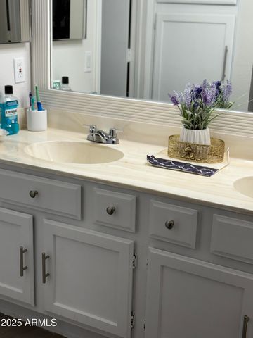 4813 W KRALL Street, Glendale, AZ 85301