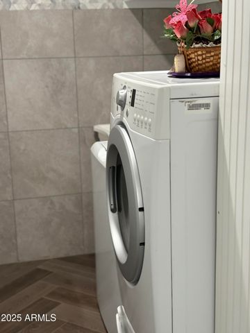 4813 W KRALL Street, Glendale, AZ 85301