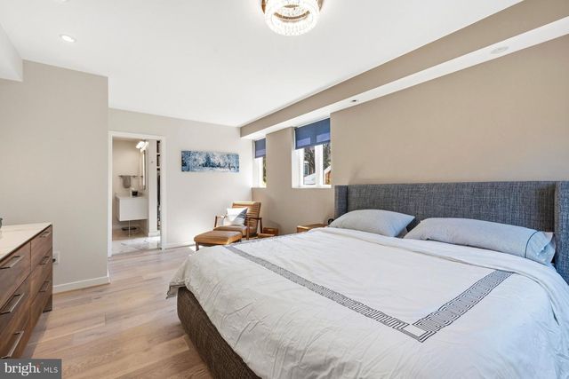 5507 MACARTHUR BLVD NW, Washington, DC 20016