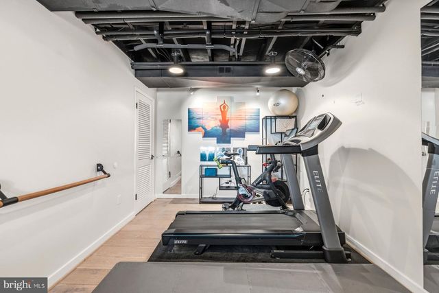 5507 MACARTHUR BLVD NW, Washington, DC 20016