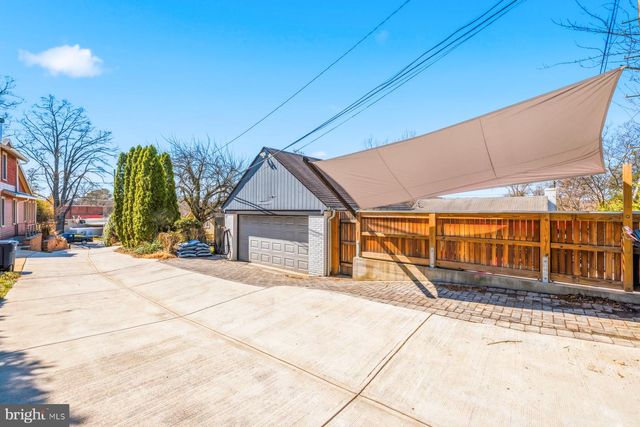 5507 MACARTHUR BLVD NW, Washington, DC 20016