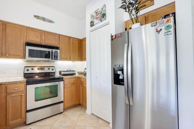 276 Murcia Drive 309, Jupiter, FL 33458