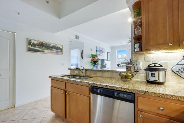 276 Murcia Drive 309, Jupiter, FL 33458