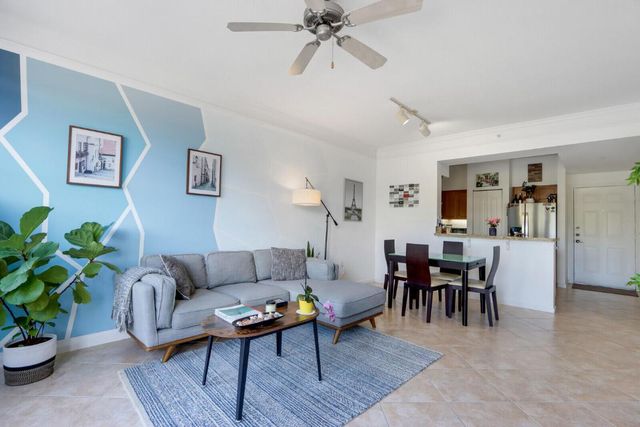 276 Murcia Drive 309, Jupiter, FL 33458