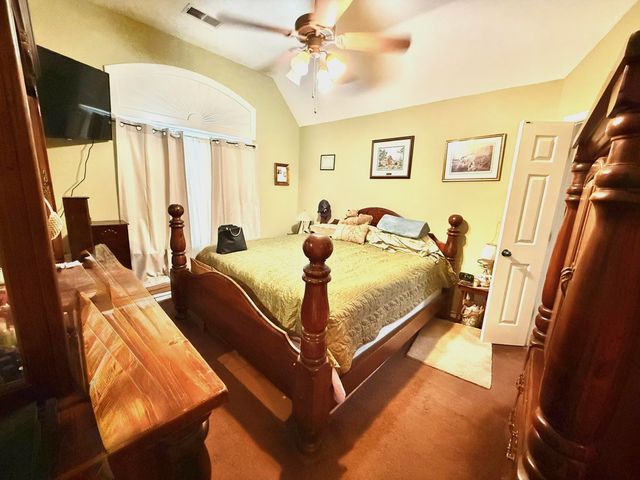 8833 MACON RD, Memphis, TN 38018