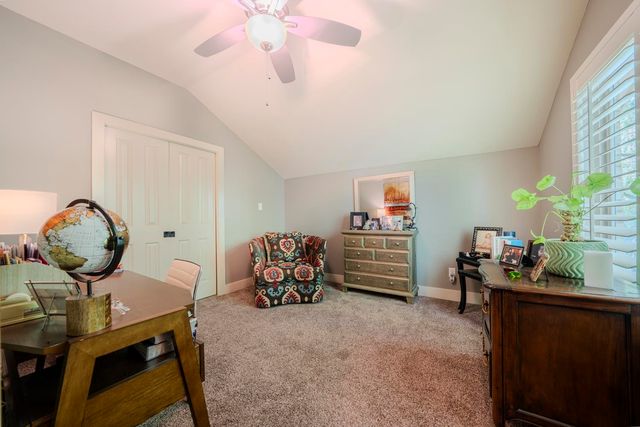 16 Palisades, Longview, TX 75605