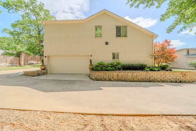 16 Palisades, Longview, TX 75605
