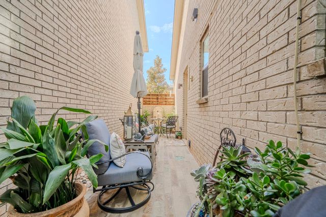 16 Palisades, Longview, TX 75605