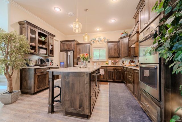 16 Palisades, Longview, TX 75605