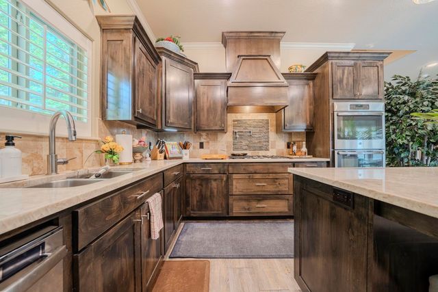 16 Palisades, Longview, TX 75605