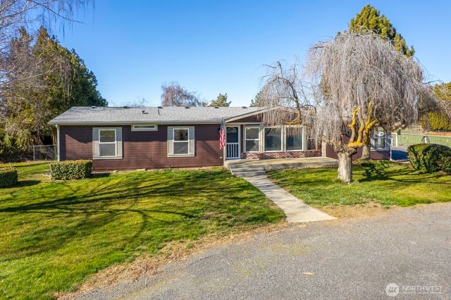 9116 Road P NW, Quincy, WA 98848