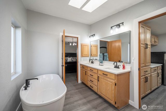 9116 Road P NW, Quincy, WA 98848