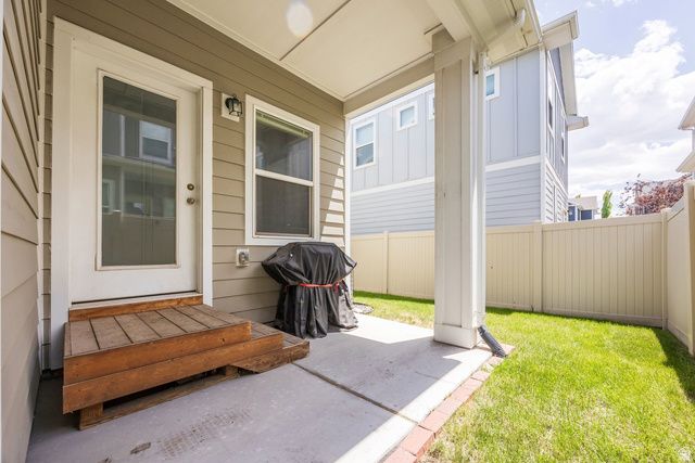 13342 S MOORFIELD DR, Herriman, UT 84096