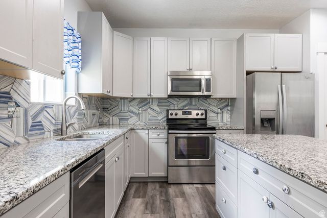 13342 S MOORFIELD DR, Herriman, UT 84096