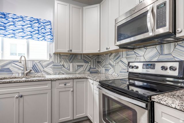 13342 S MOORFIELD DR, Herriman, UT 84096