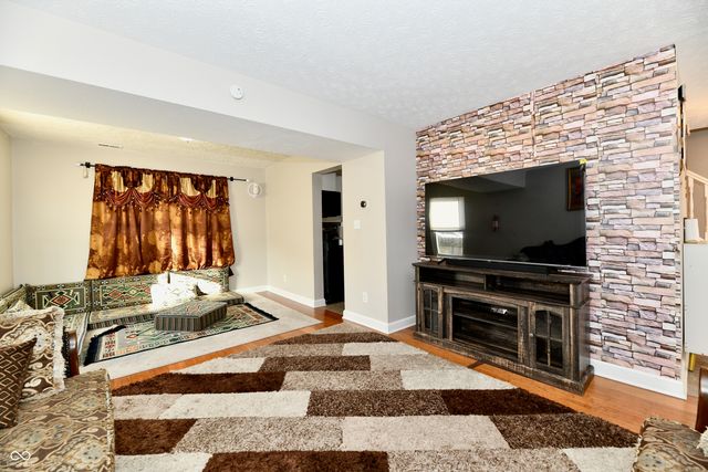 5654 Orchardgrass Lane, Indianapolis, IN 46254