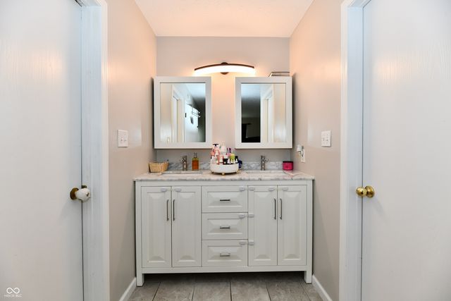 5654 Orchardgrass Lane, Indianapolis, IN 46254