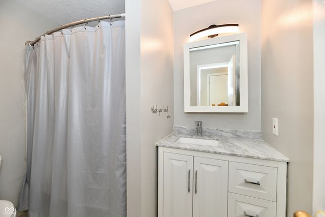 5654 Orchardgrass Lane, Indianapolis, IN 46254