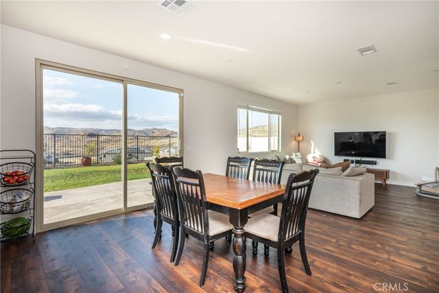 4204 Ladrillo, Lake Elsinore, CA 92530