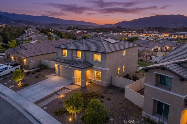 4204 Ladrillo, Lake Elsinore, CA 92530