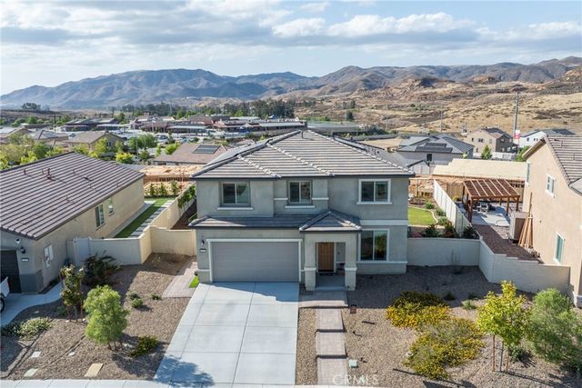 4204 Ladrillo, Lake Elsinore, CA 92530