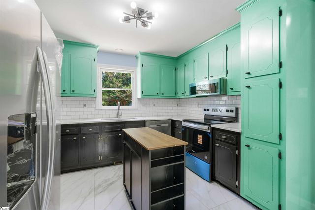 1408 Saluda Dam Road, Easley, SC 29640