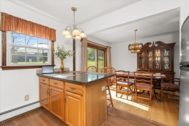 15 Carol Dr, Vernon Twp., NJ 07418
