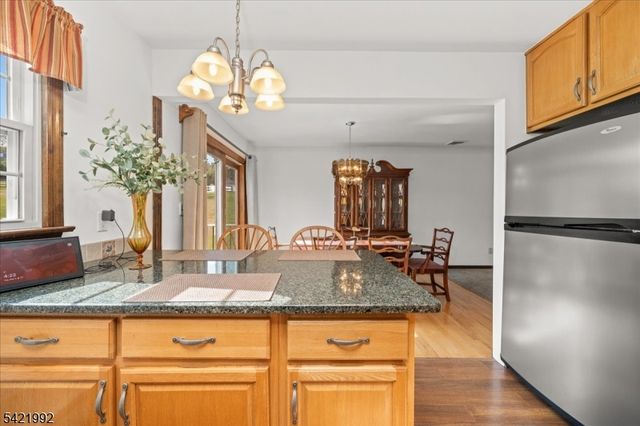 15 Carol Dr, Vernon Twp., NJ 07418
