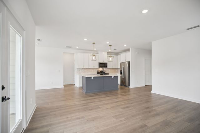 7612 Chapin Dr, Murfreesboro, TN 37129