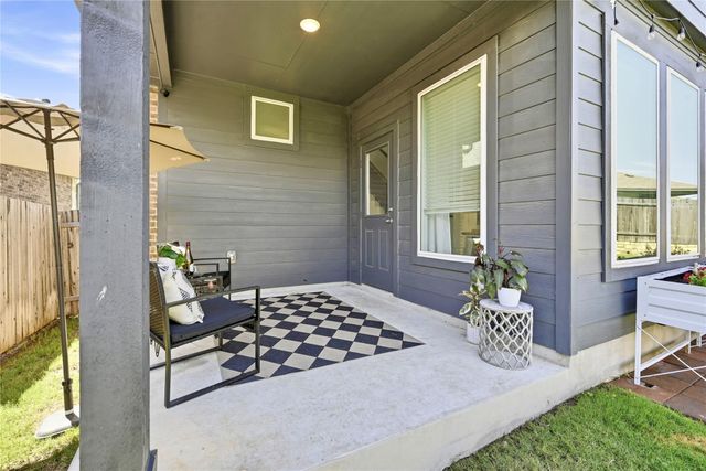 139 Ginger ST, Buda, TX 78610