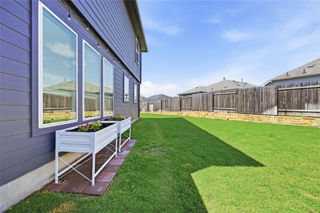 139 Ginger ST, Buda, TX 78610