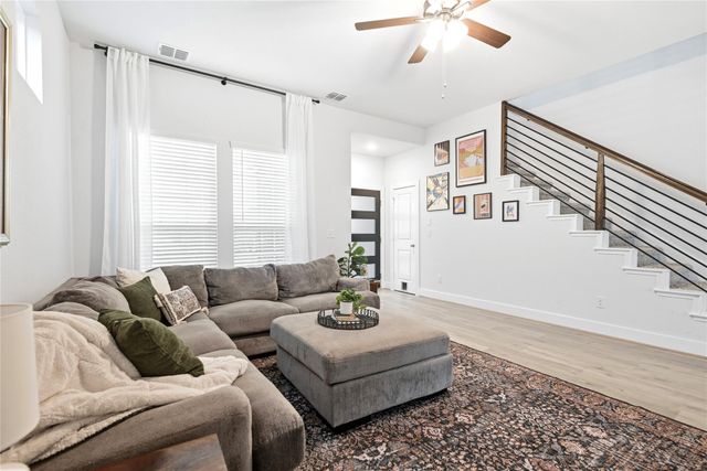 139 Ginger ST, Buda, TX 78610