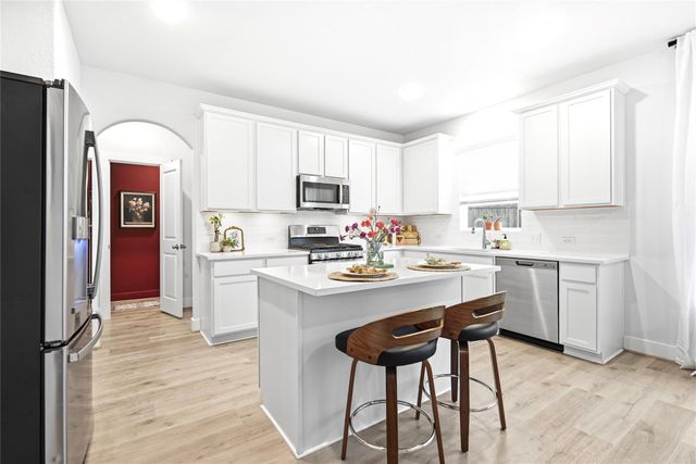 139 Ginger ST, Buda, TX 78610