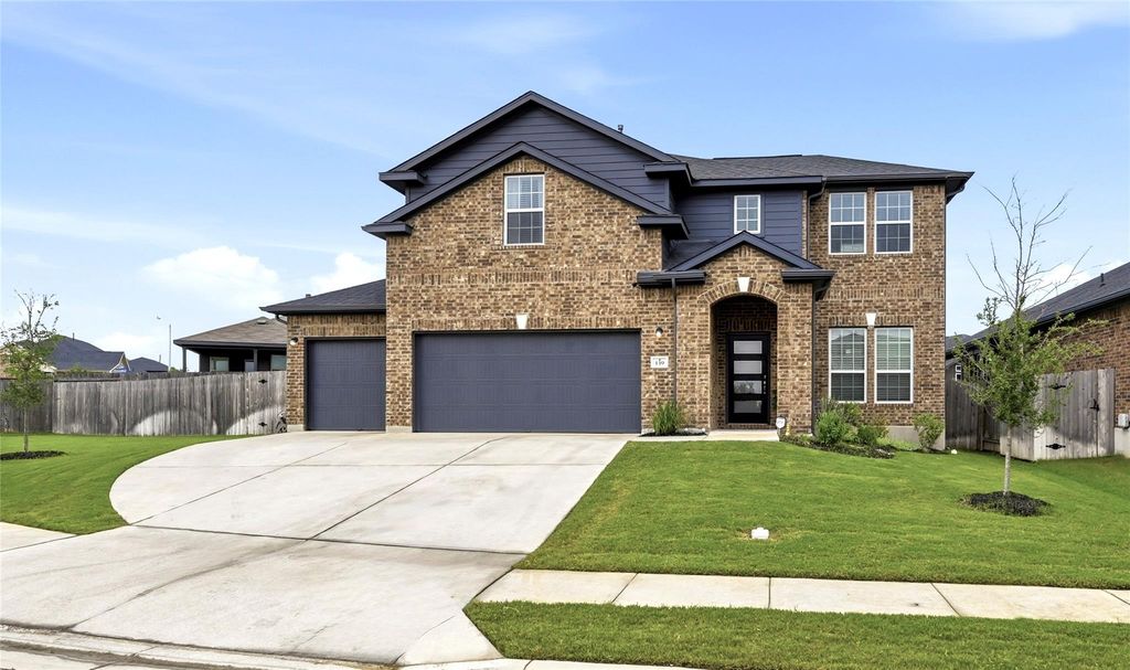 139 Ginger ST, Buda, TX 78610