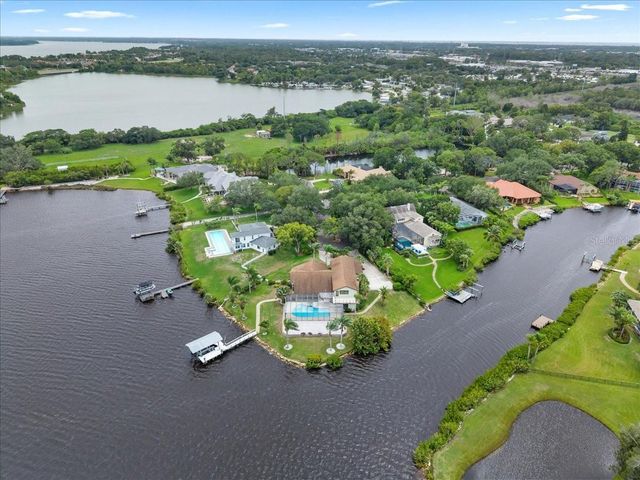 1589 MARY LANE, Tarpon Springs, FL 34689