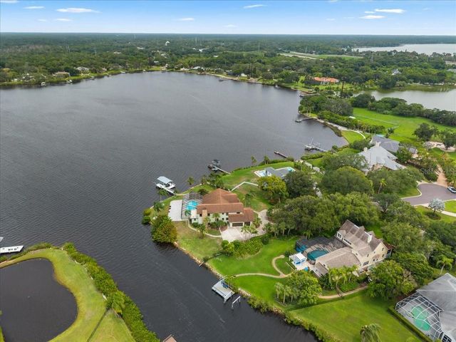 1589 MARY LANE, Tarpon Springs, FL 34689