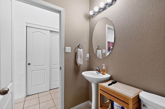 2416 PELIZZANO Drive SE, Rio Rancho, NM 87124