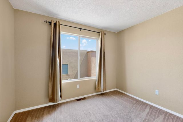 2416 PELIZZANO Drive SE, Rio Rancho, NM 87124