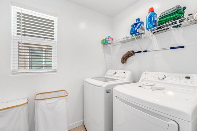 4210 N Reed Ave, Fresno, CA 93723