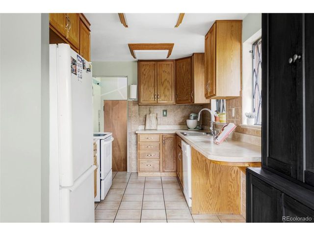 3050 Forest St, Denver, CO 80207